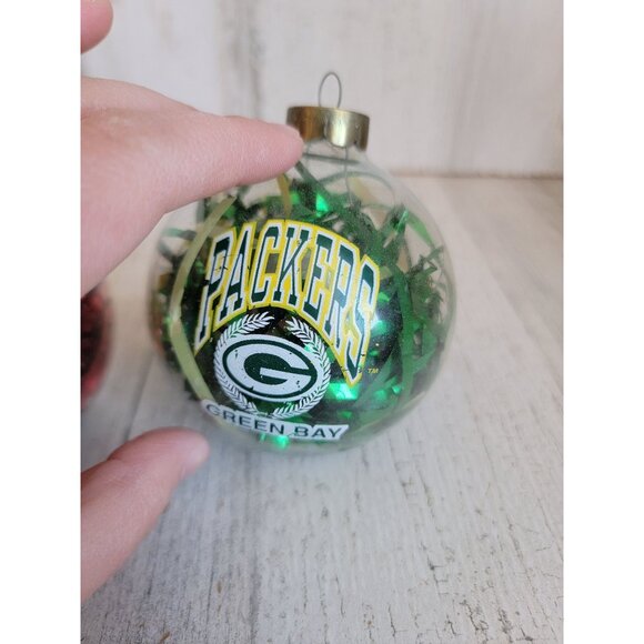 Chicago bulls green bay Packers glass ball ornament Xmas set - Picture 4 of 7
